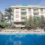 Pool Family Big Appartament In Center 아파트 *